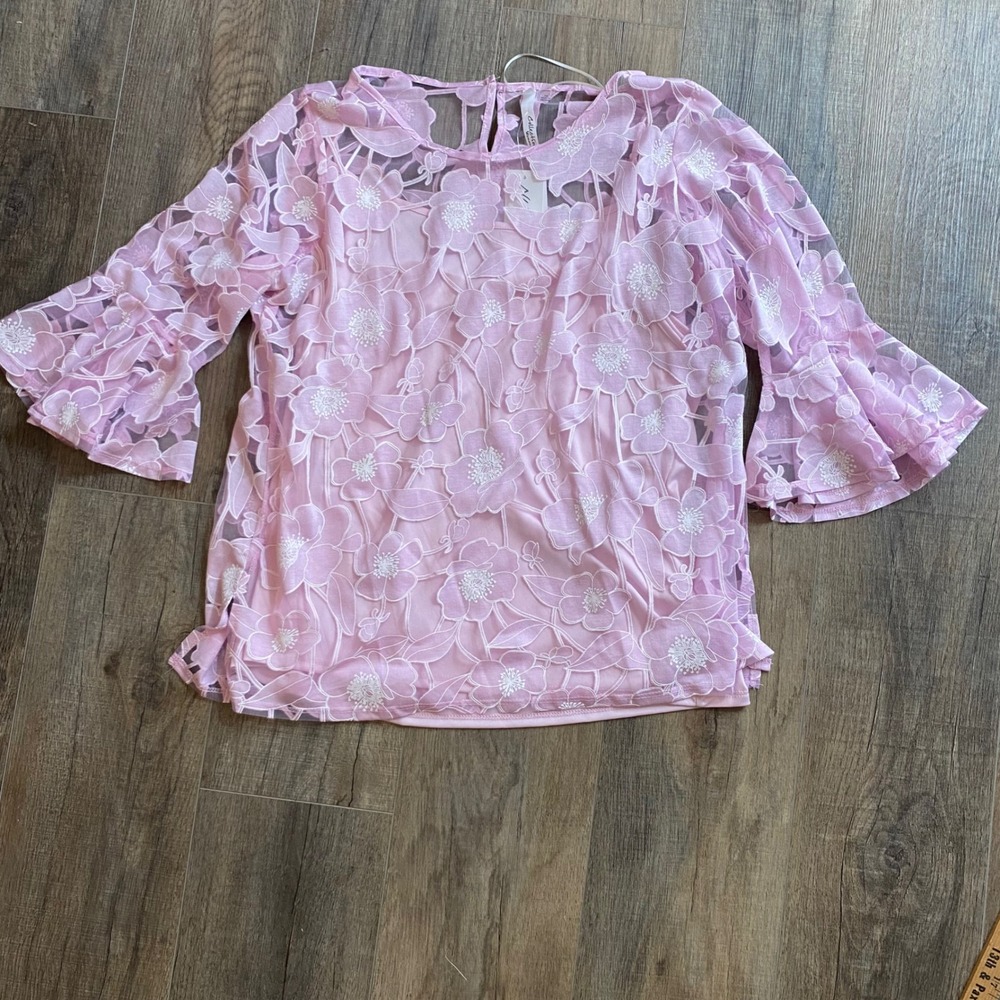 NY Collection Lila Pink‎ Floral Embroidered Mesh Bell Sleeve Top 1X WNKU0182 NEW